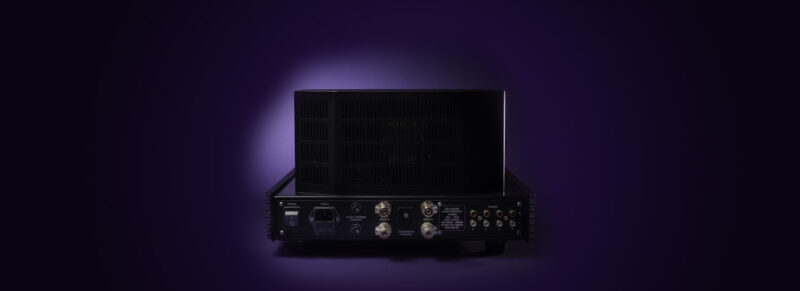 VA880